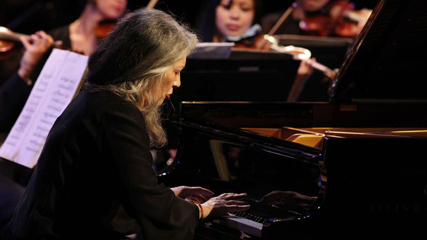 Martha Argerich joue Chostakovich, Prokofiev et Mozart