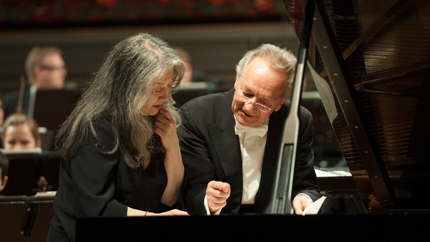 Ravel - Concerto pour piano en sol majeur interprété par Yuri Terminakov et Martha Argerich
