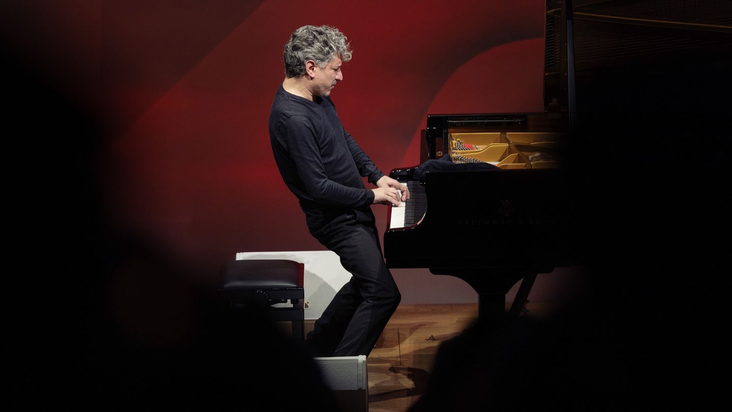 Shahin Novrasli à la Fondation Louis Vuitton, Paris