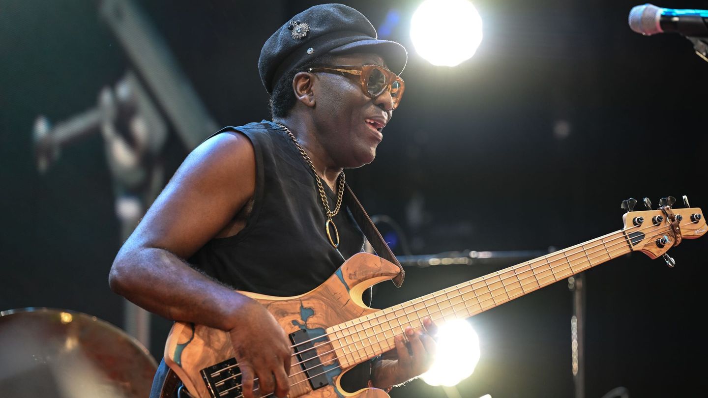 Richard Bona - Jazzopen Stuttgart 2024