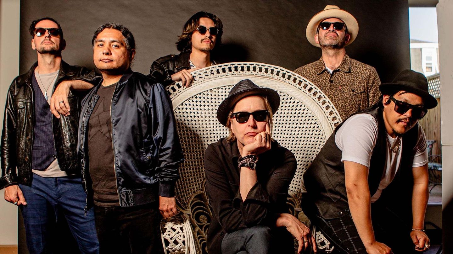 Rolling Stone Beach Chuck Prophet & His Cumbia Shoes