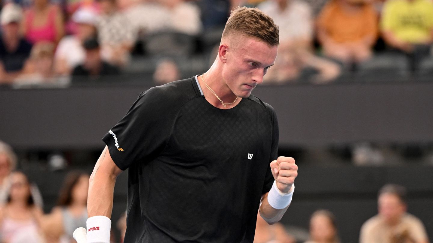 Y. Bhambri / A. Göransson - S. Arends / J. Lehecka