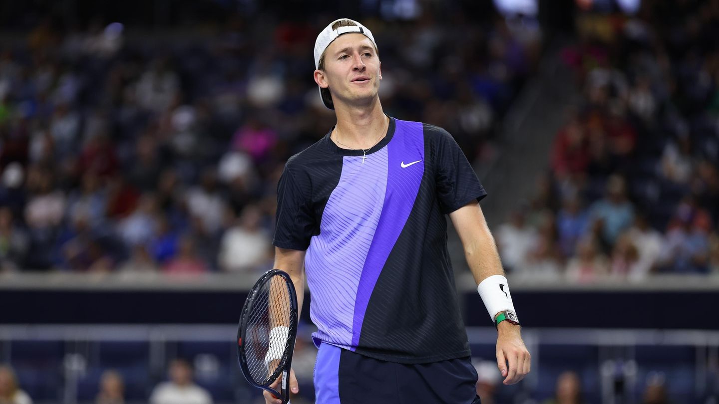 Sebastian Korda - Mackenzie McDonald