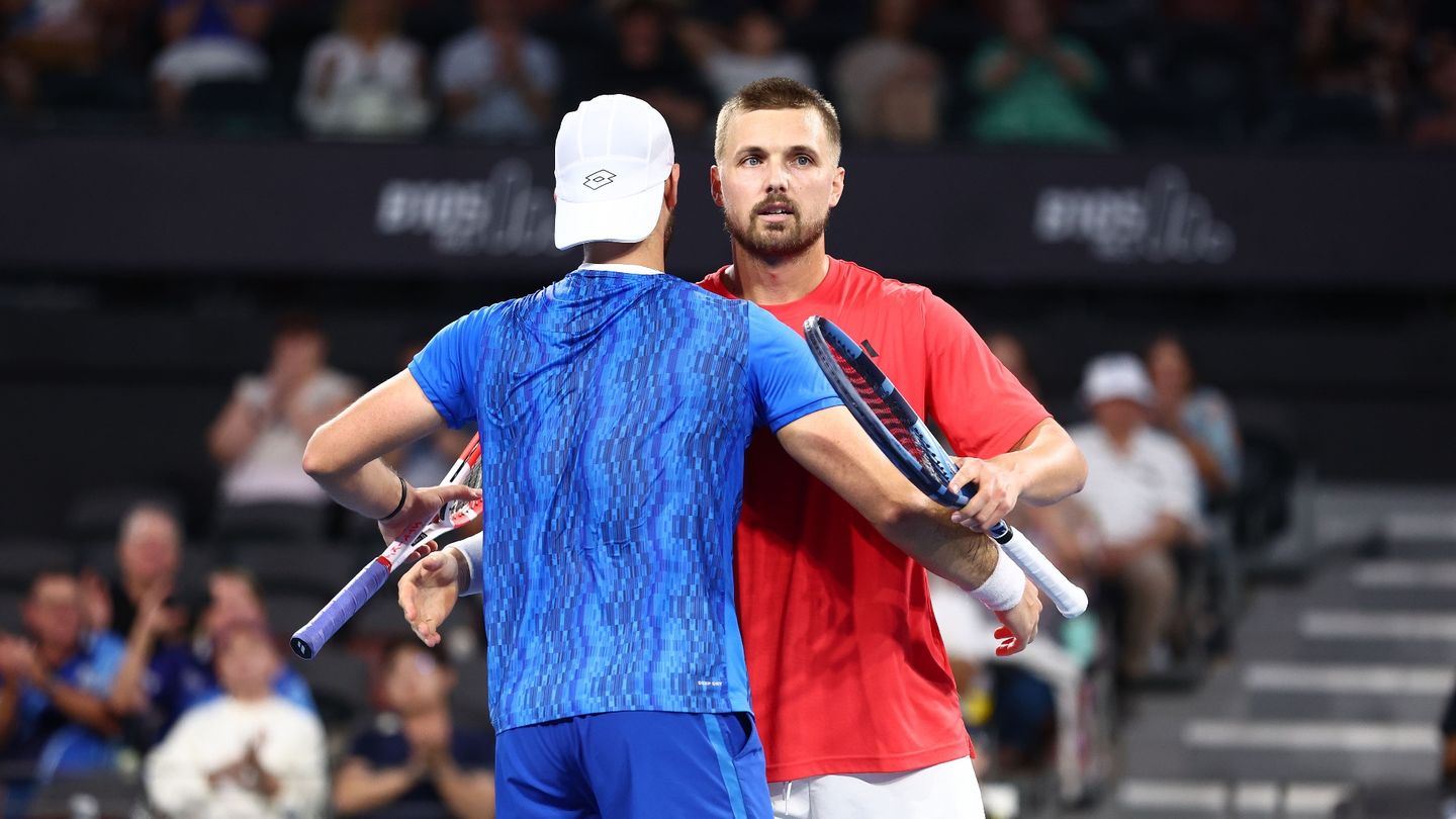 R. Bopanna / S. Gillé - J. Cash / L. Glasspool