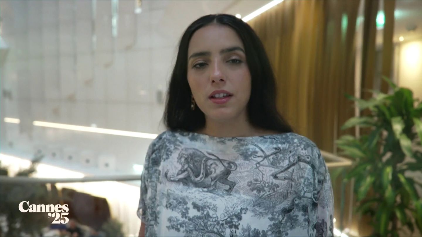 "Cette sélection, c'est un bel encouragement" Hafsia Herzi pour La Petite Dernière à Cannes 2025
