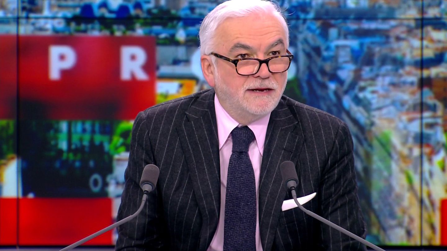 Résumé et casting L'édito de Pascal Praud : «La jeune garde tue» Mag.  Actualités 2 min 2026 | CANAL+