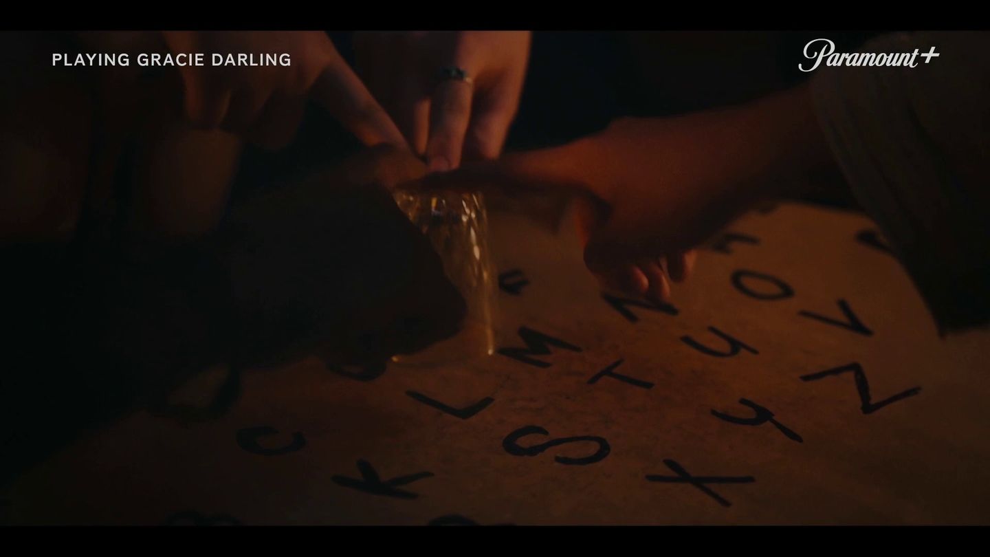 Playing Gracie Darling : Saison 1
