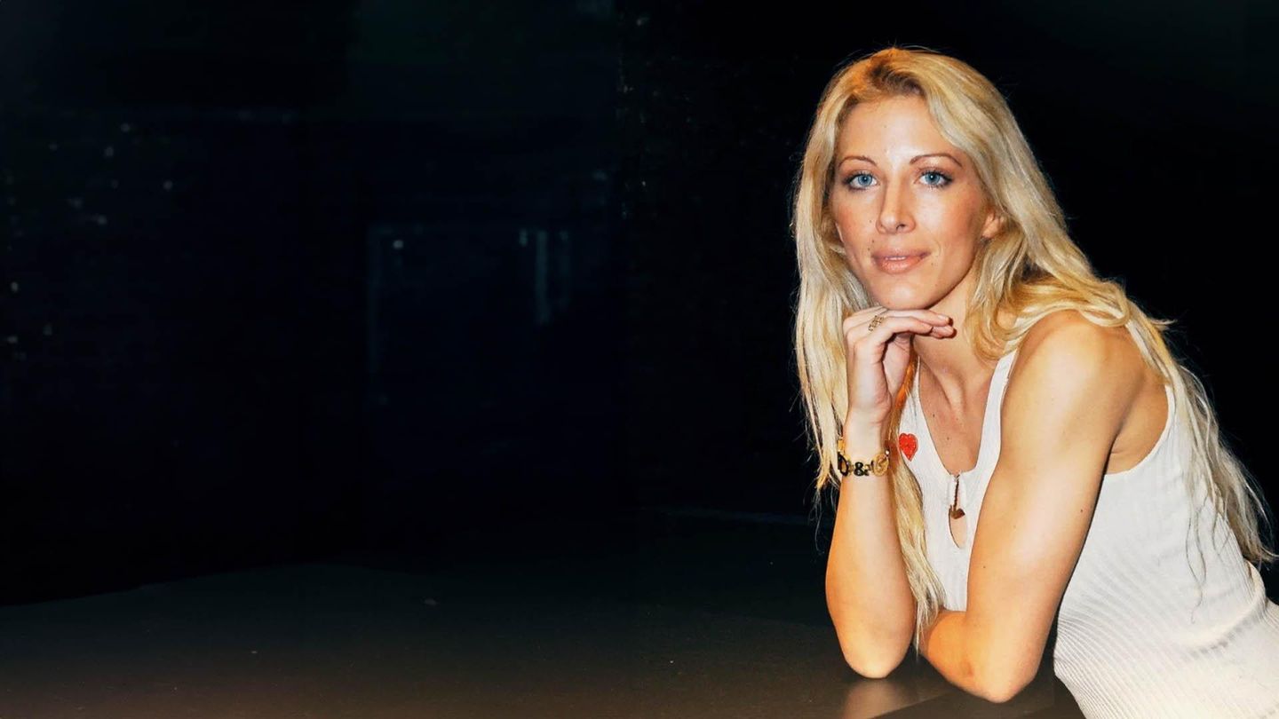Loana Story : le destin brisé d'une icône
