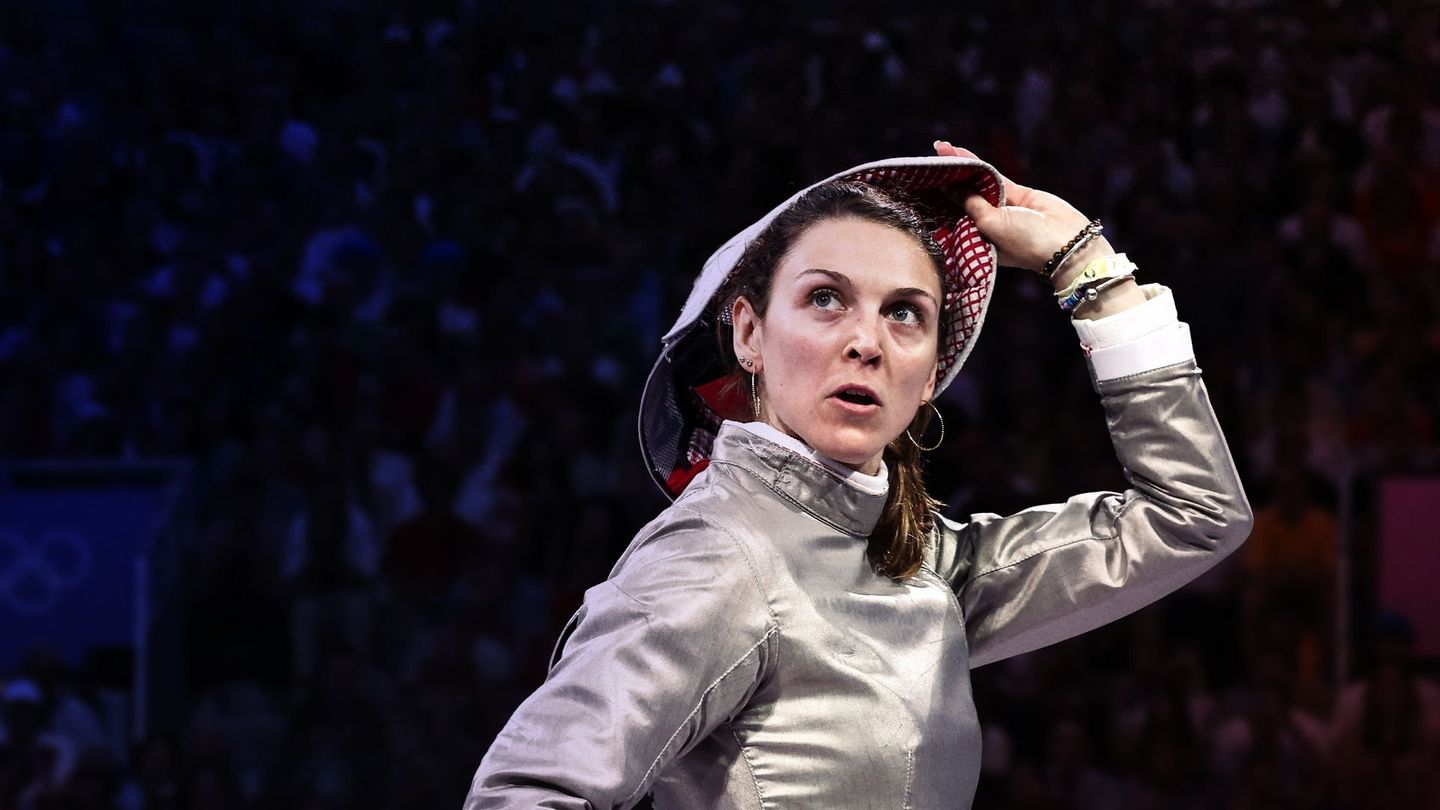 Manon Brunet - Derrière le masque