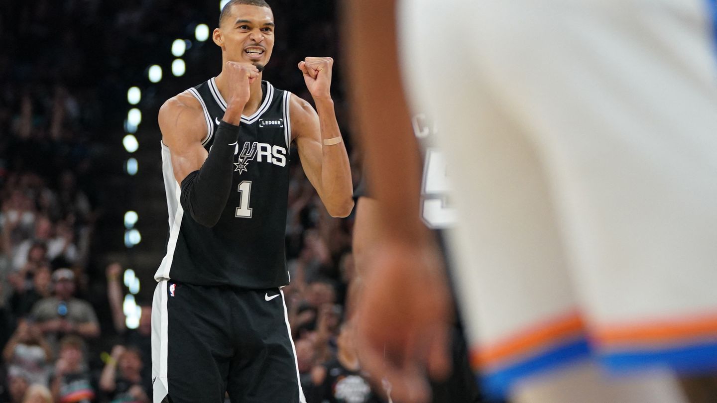 NBA : Wembanyama et les Spurs se sauvent à la maison !