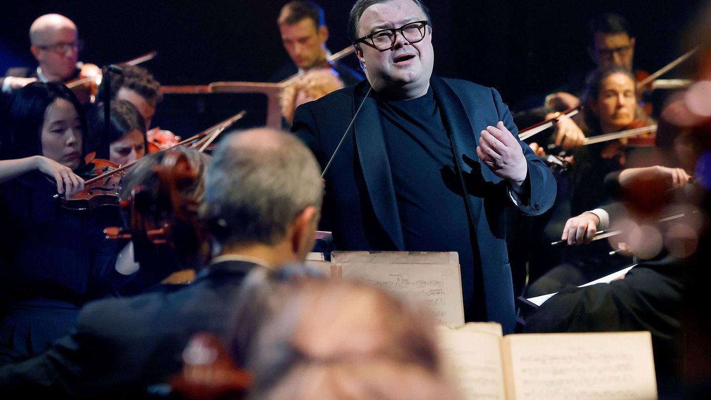 Mikko Franck dirige Chostakovitch et Tchaïkovski
