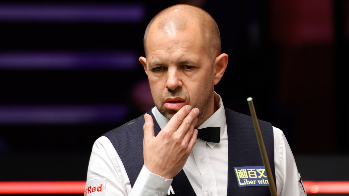 Barry Hawkins - Wu Yize