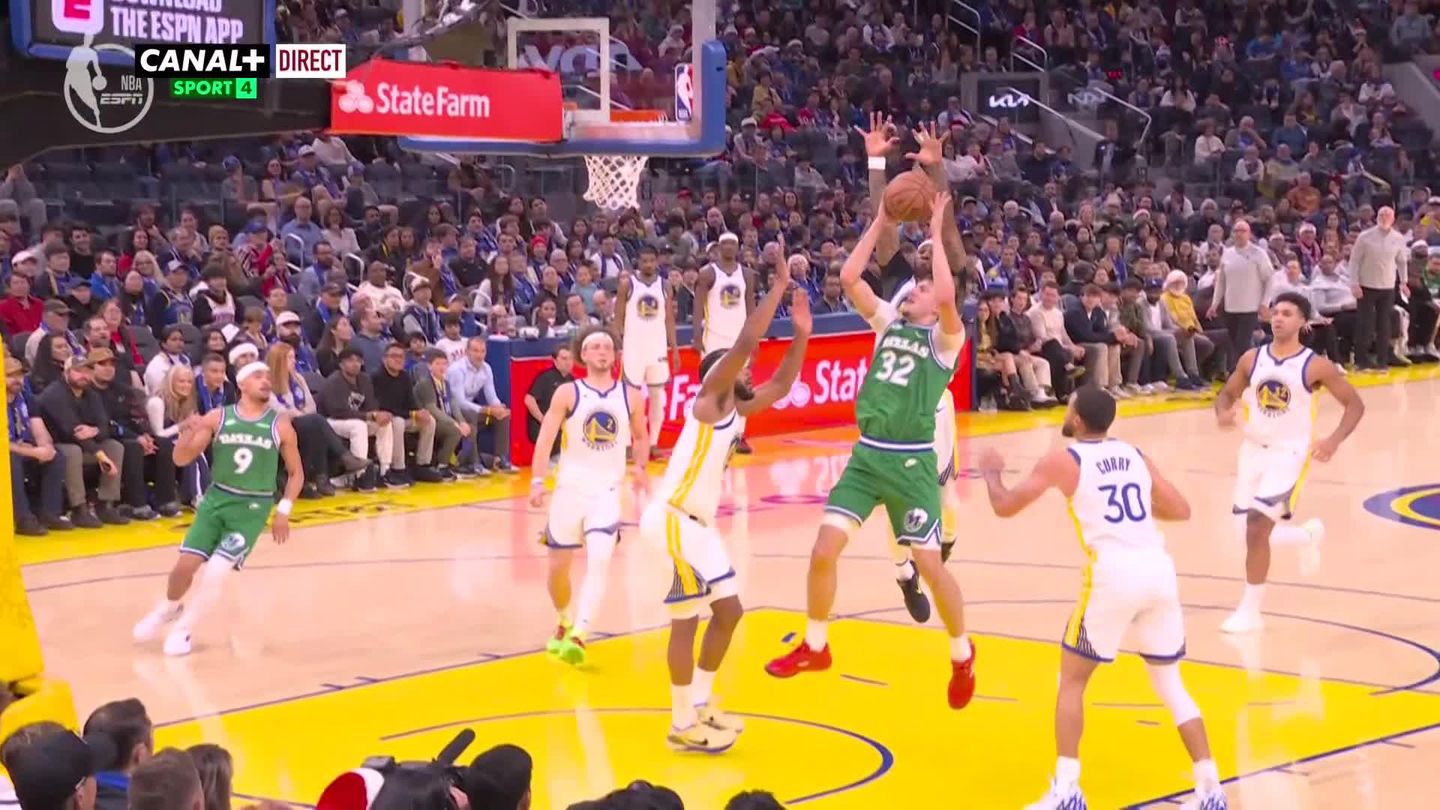 Golden State Warriors vs. Dallas Mavericks - Game Highlights