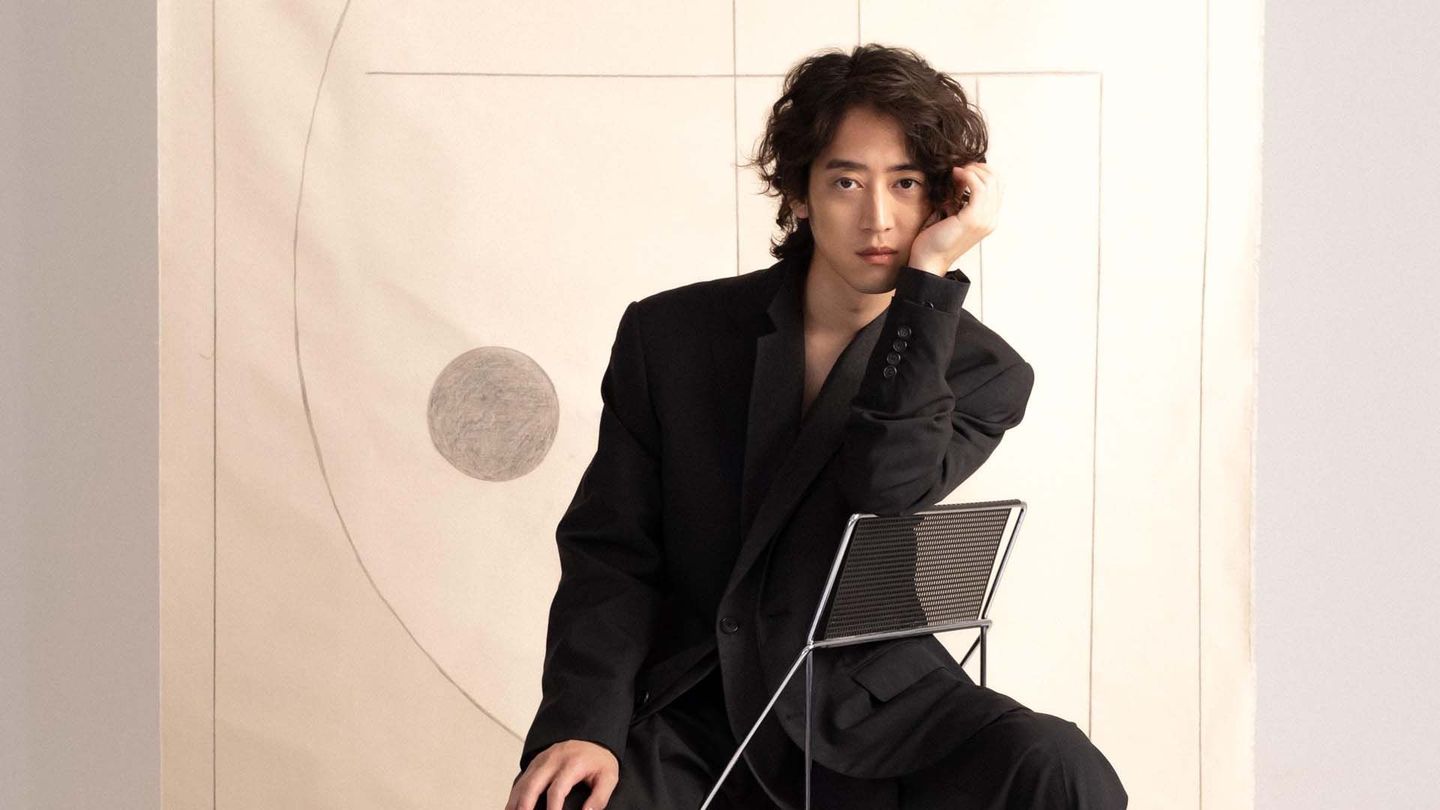 Hayato Sumino Cateen