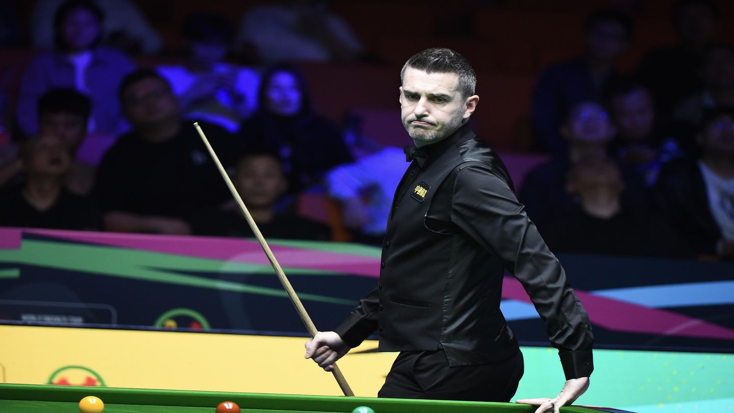 Barry Hawkins - Mark Selby