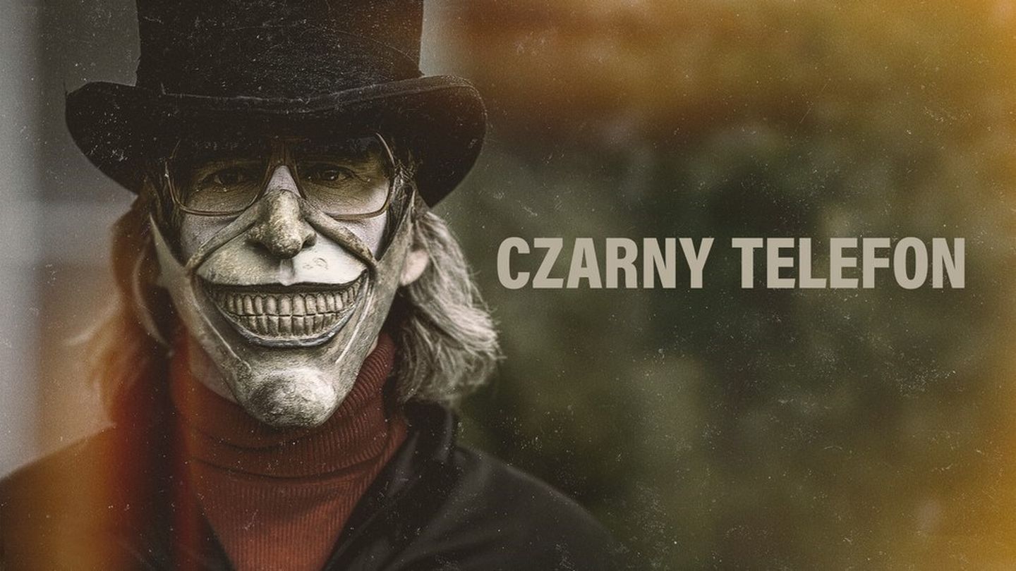 Czarny telefon