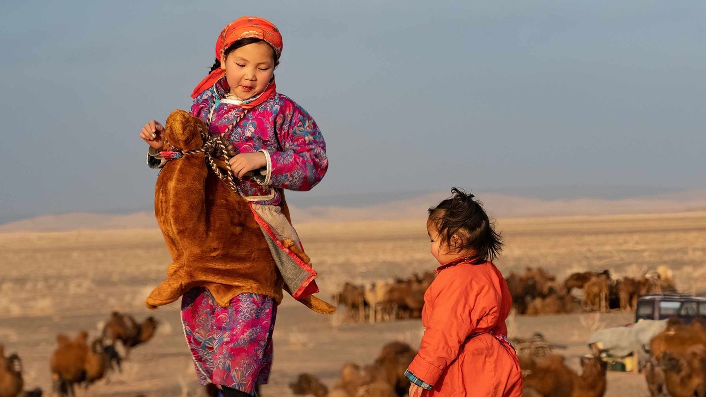 Mongolia. Pomiędzy niebem a ziemią