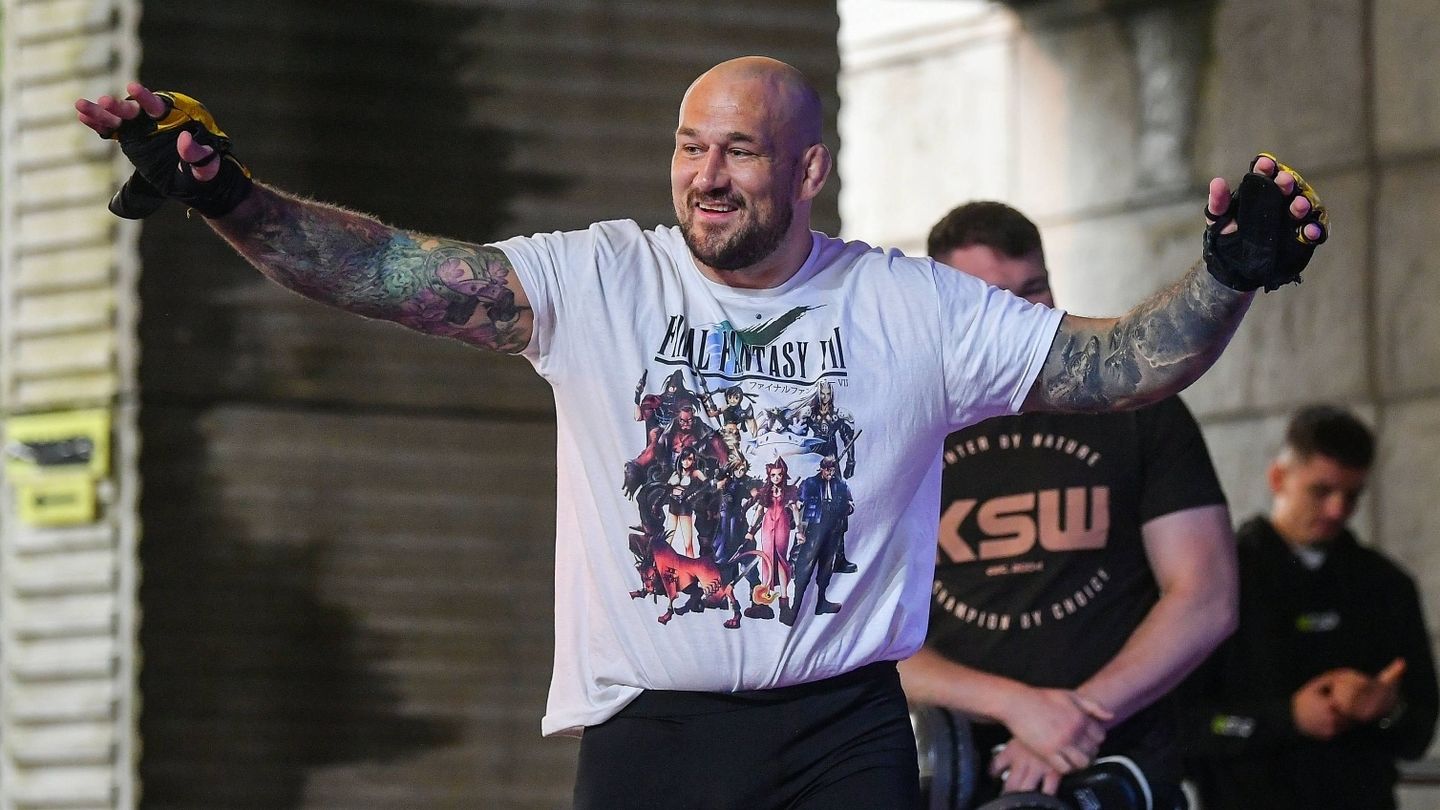 KSW Background: Phil De Fries / Marcin Wójcik