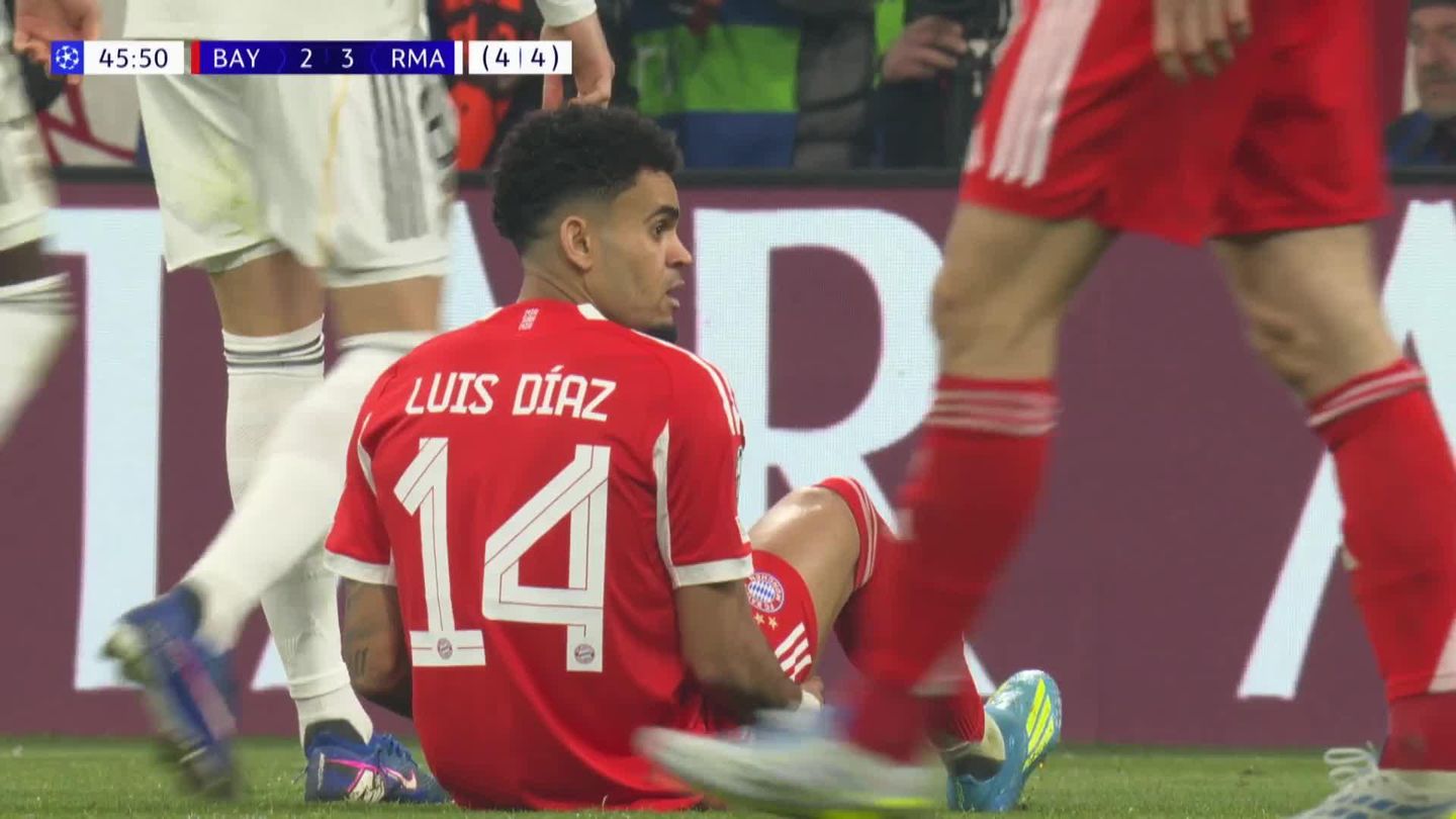 Wślizg Jude Victor William Bellingham przeciwko FC Bayern München (46')