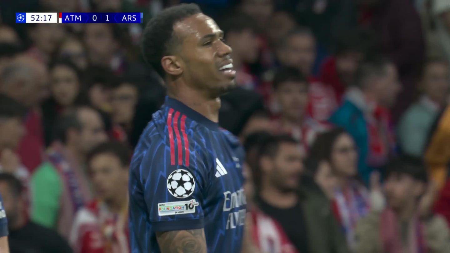 Wślizg Gabriel dos Santos Magalhães przeciwko Club Atlético de Madrid (53')