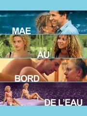 Mae au bord de l'eau