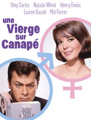 Une vierge sur canapé