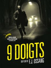 9 doigts