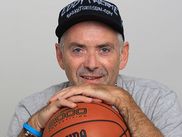 Voici le nouveau George Basket Blog qui paraîtra chaque jeudi grâce à l'aide de mes amis de canalplus.fr.  Nous espérons développer avec vous une espace de discussion autour du basket français dans le prolongement de Lundi Basket et de nos matches diffusés sur les chaines du Groupe Canal.  Notre Pro A est un championnat formateur, dense et indécis qui a vu le retour cette saison de nombreuses stars donc nous avons une matière riche pour alimenter des commentaires dignes et constructifs.