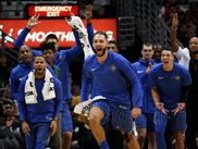 La NBA n'a même pas joué 10% de sa saison régulière donc il ne faut pas se précipiter pour tout juger mais certaines tendances surprenantes méritent dêtre évoquées.  Qui aurait pu imaginer Orlando et Memphis en tête de leur conférence?  Ces deux équipes allaient avoir un mal fou à faire les playoffs selon la majorité des experts.
