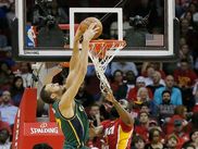 Deux pivots français sont de retour en NBA mais avec des trajectoires radicalement différentes.  Rudy Gobert a rejoué depuis trois matches avec le Jazz d'Utah en remportant deux victoires tandis que Joakim Noah a fait son retour hier dans une décevante défaite des Bulls de Chicago à la maison contre Washington (diminué) à cause d'une défense lamentable.