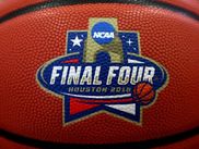 Hier soir il n'y a pas eu de match NBA car l'actu aux E-U a été monopolisée par la Finale NCAA (universitaire), un événement hyper-médiatisé et archi-suivi souvent joué dans des stades couverts de foot u.s. devant plus de 40,000 spectateurs.
