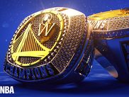 La NBA a parfois tendance à rester trop traditionaliste concernant le format des conférences et des playoffs, le nombre de matches en saison régulière, le All-Star Weekend, les régles ou les stats et d'autres fois la ligue se montre assez avant-gardiste concernant le numérique ou laménagement du calendrier pour protéger la santé des joueurs.