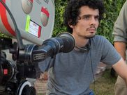 Les succès de « Whiplash » et « La La Land » n’ont pas calmé ses velléités mélodiques : Damien Chazelle prépare actuellement un drame musical pour la télévision, « The Eddy », dont l’action se déroule au sein du Paris contemporain. On a hâte !