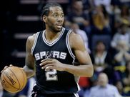 Quand la saison régulière de la NBA redémarrera mi-octobre, une des histoires les plus intéressantes concernera Kawhi Leonard. C'est rare de voir un joueur NBA connaître une telle chute de popularité après avoir été au sommet de la ligue en étant champion et MVP de la finale en 2014.