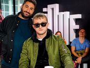 Vendredi 11 octobre, c’est le rappeur Vald qui a été mis à l’honneur dans la nouvelle émission de Clique. Focus sur l’homme de la semaine, mais aussi les conseils culturels de Karim Bennani, Aurélien Bellanger et Eva Bester.