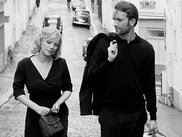 Le noir et blanc a été utilisé à maintes reprises depuis que le septième art est passé à la couleur. Quant au format carré, s'il se faisait rare, il revient de plus en plus avec des films comme The Artist ou des réalisateurs tels que Xavier Dolan. Pour Cold War, Pawel Pawlikowski a judicieusement choisi à la fois ce format et la photographie en noir et blanc.