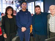 Ce mercredi 13 novembre, Anne Sinclair est venue nous présenter Fauteuils d'Orchestre, l’émission de musique classique qu’elle anime sur France 3. Elle a été rejointe plus tard par Michel Jonasz, qui vient de sortir son dix-neuvième album, intitulé La Méouge, le Rhône, La Durance. En fin d’émission, Maes est venu interpréter Street, son dernier morceau.