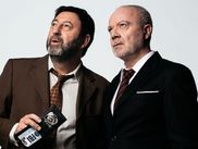 Kad et Olivier reprennent du service le 25 décembre sur CANAL+ pour le troisième volet des Pamela Rose, dans la Création Décalée Bullit et Riper. Un duo mythique qui n’a pas fini de nous faire rire.