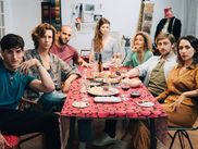 Applications de rencontres, hésitations, ruptures… Neuf Meufs, Création Décalée à voir sur CANAL+, dessine une géographie amoureuse contemporaine.