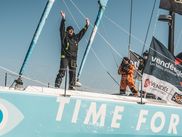 À bord de son voilier nommé Time for Oceans, Stéphane Le Diraison, skipper français, milite pour la préservation des océans. C'est notre Éclaireur de la semaine !