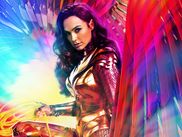 Reportée un nombre incalculable de fois en raison de la pandémie, la sortie du blockbuster de DC n’a malheureusement jamais eu lieu dans les salles de cinéma françaises. Mais il y a une bonne nouvelle : WONDER WOMAN 1984 (Patty Jenkins, 2020) est déjà diffusé en exclusivité sur CANAL+.