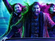 Qui a dit que la rentrée était synonyme de déprime ? Le 3 septembre, l’une des séries les plus désopilantes du petit écran revient pour une troisième saison sur CANAL+. Et dix nouveaux épisodes de What We Do in the Shadows constituent forcément une raison de se réjouir.