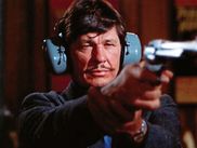 Pour fêter les 100 ans de l’acteur, TCM Cinéma propose cinq des films qui ont fondé sa légende, celle d’un vengeur muet et implacable.