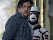 L’épisode 7 de la saison 11 de The Walking Dead, diffusé sur OCS disponible avec CANAL+, met en place les intrigues pour le final de la première partie de cette ultime saison de la série. Entre le nouveau plan de Maggie et le terrible faux pas d’Eugene, retour sur “Promesses non tenues”.