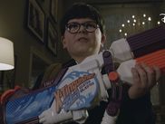 Trois décennies après la sortie du champion incontesté des films doudous que l’on revoit pendant les fêtes de fin d’année, un nouvel épisode de la saga MAMAN, J'AI RATÉ L'AVION ! sortira le 12 novembre sur Disney+. Idéal pour se mettre dans l’ambiance de la magie de Noël.