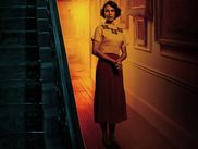 Sous-genre indémodable du cinéma d’horreur, le film de maison hantée reste l’un des meilleurs moyens d’avoir les chocottes chez soi, soir d’Halloween ou pas. Alors en attendant de pouvoir emménager dans un vieux manoir poussiéreux habité à votre insu par un esprit maléfique, voici une petite sélection pour vivre à fond l’expérience maison hantée depuis votre canapé.