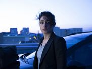 Déclinée en épisodes ou en long-métrage, la création de Julien Bittner invente un genre nouveau : une histoire où le spectateur est enfermé avec l’héroïne dans sa voiture. Aussi réussi que stressant.
