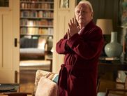 Après son succès aux Oscars et dans les salles de cinéma THE FATHER arrive en exclusivité sur CANAL+. Ce film, réalisé par le français Florian Zeller a été récompensé par l'Oscar du Meilleur Scénario Adapté et a valu à Anthony Hopkins l'Oscar du Meilleur Acteur, le second de sa carrière, 30 ans après LE SILENCE DES AGNEAUX. Voilà déjà deux bonnes raisons de regarder sans attendre le poignant long métrage de Florian Zeller !