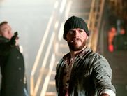 Dans le thriller « DANGEROUS », l’acteur méconnu décroche le premier rôle et montre un potentiel encore sous-exploité par Hollywood.