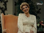 Méconnaissable, l’actrice américaine trouve peut-être avec ce biopic signé Michael Showalter l’un de ses plus grands rôles, synonyme de troisième nomination aux Oscars, où elle affrontera une énorme concurrence dimanche. En attendant, DANS LES YEUX DE TAMMY FAYE sera visible le 23 mars sur Disney+, puisque la sortie du film au cinéma a malheureusement été annulée en France.